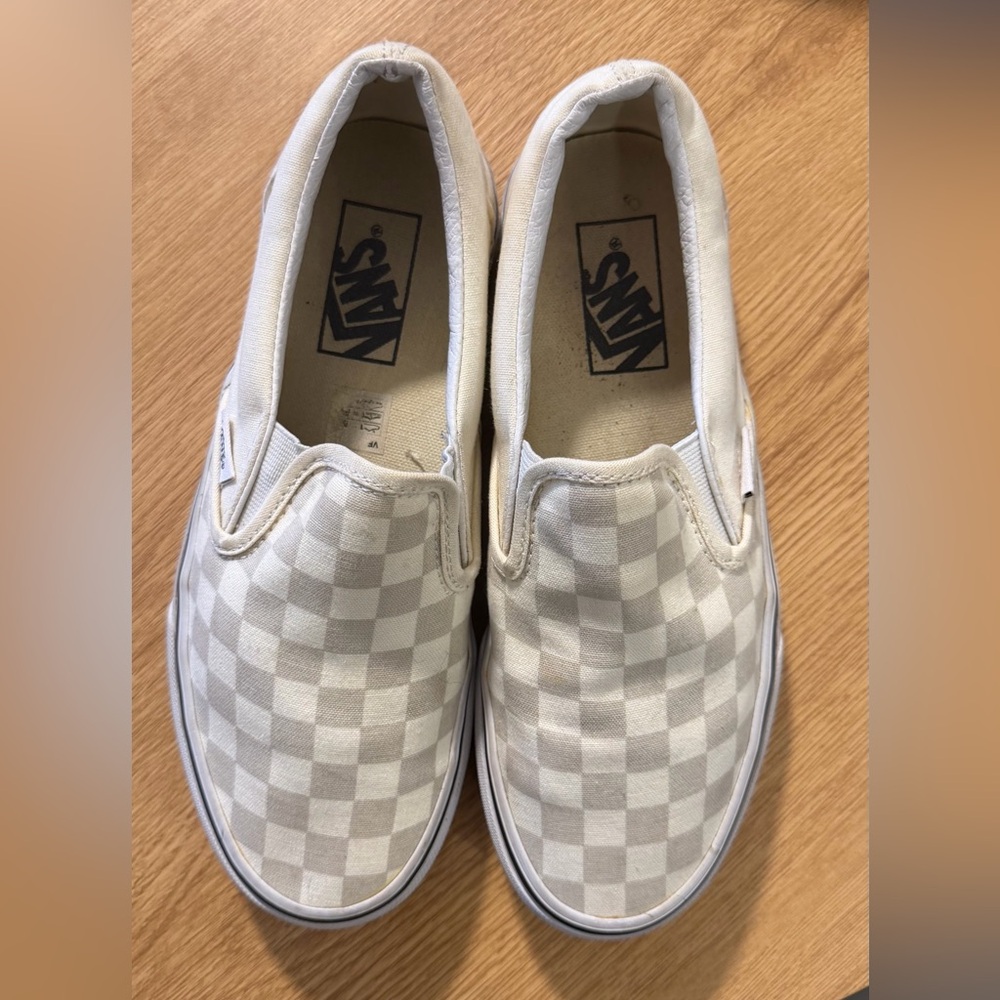 Vans Classic Slip-On Checkerboard Sneakers, Women Size 7, Men Size 5.5